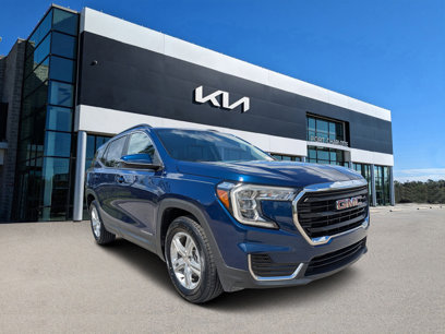 Used 2023 GMC Terrain SLE w/ Driver Convenience Package
