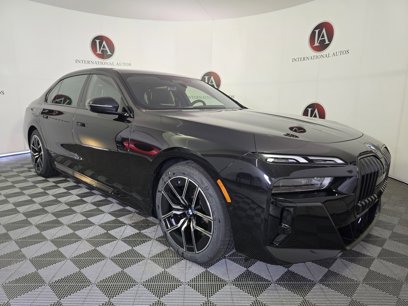 New 2025 BMW 750e xDrive