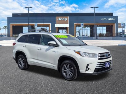 Used 2017 Toyota Highlander XLE
