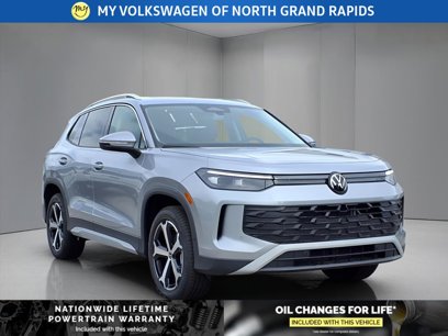 New 2025 Volkswagen Tiguan SE