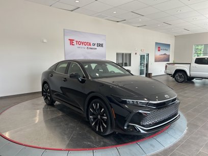 Used 2023 Toyota Crown Platinum