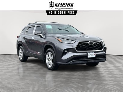 Used 2022 Toyota Highlander LE