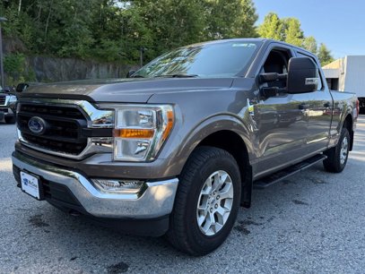 Used 2022 Ford F150 XLT w/ Equipment Group 301A Mid
