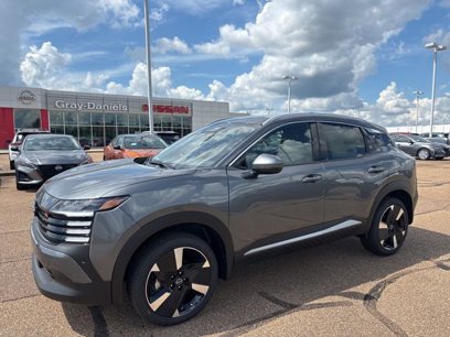 New 2025 Nissan Kicks SR