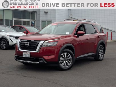 Certified 2022 Nissan Pathfinder SL