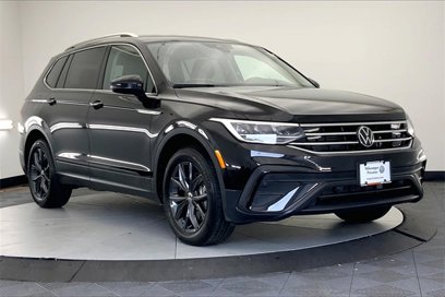 Used 2024 Volkswagen Tiguan SE