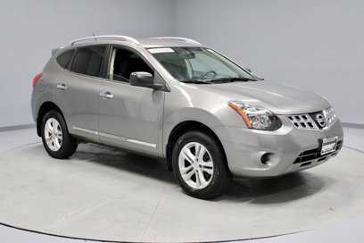 Used 2015 Nissan Rogue S w/ Convenience Package