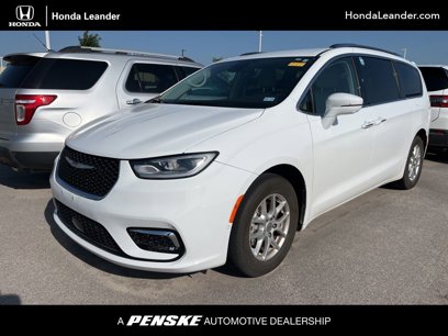 Used 2021 Chrysler Pacifica Touring-L w/ Premium & Safety Sphere Group