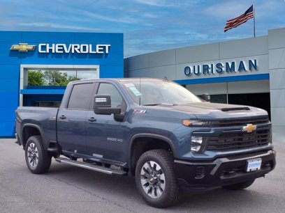 New 2025 Chevrolet Silverado 2500 Custom w/ Custom Value Package