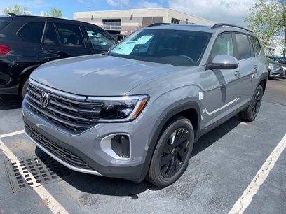 New 2025 Volkswagen Atlas SE