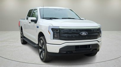 New 2025 Ford F150 Lightning Platinum