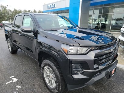 New 2024 Chevrolet Colorado LT w/ LT Convenience Package II