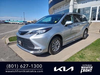 Used 2023 Toyota Sienna XLE