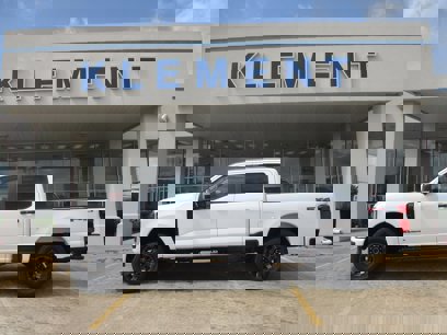 New 2025 Ford F250 4x4 Crew Cab Super Duty