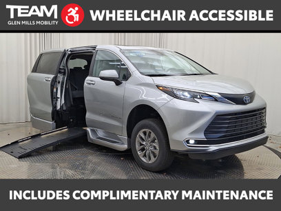 Used 2024 Toyota Sienna XLE