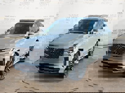 New 2026 Volvo XC90 B6 Plus w/ Protection Package Premier