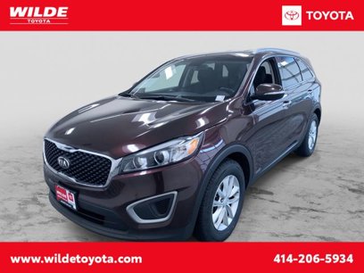 Used 2016 Kia Sorento LX w/ LX Convenience Package