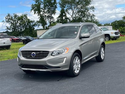 Used 2015 Volvo XC60 T5 w/ Proximity Package