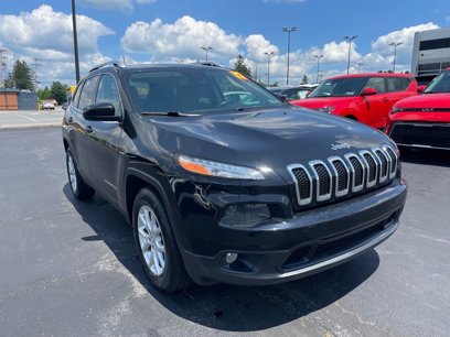 Used 2017 Jeep Cherokee Latitude w/ Cold Weather Group