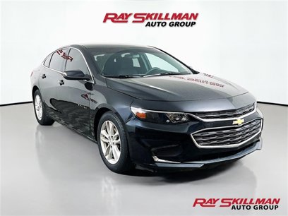 Used 2017 Chevrolet Malibu LT w/ LPO, Convenience Package 2