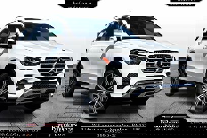 New 2025 Mercedes-Benz GLE 450e 4MATIC