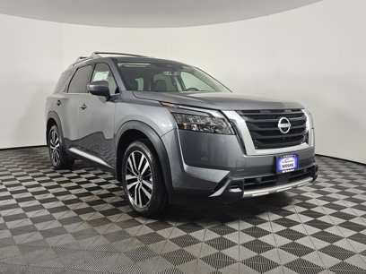 New 2025 Nissan Pathfinder Platinum w/ Cargo Package