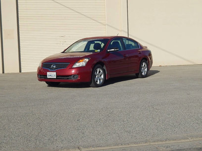 Used 2007 Nissan Altima Hybrid Sedan w/ Technology Pkg