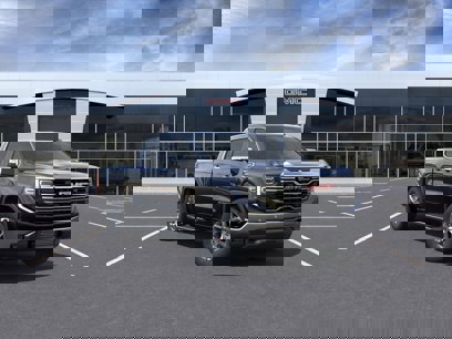 New 2025 GMC Sierra 1500 SLT w/ SLT Premium Package