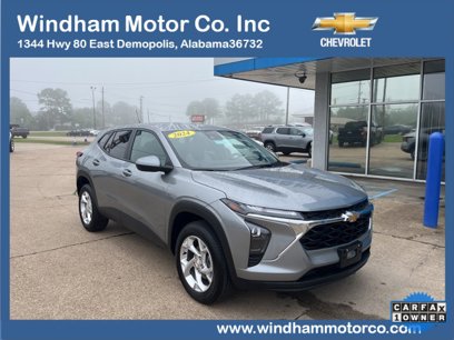 Used 2024 Chevrolet Trax LS w/ LS Convenience Package
