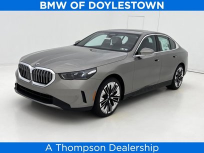 New 2026 BMW 530i xDrive w/ Premium Package