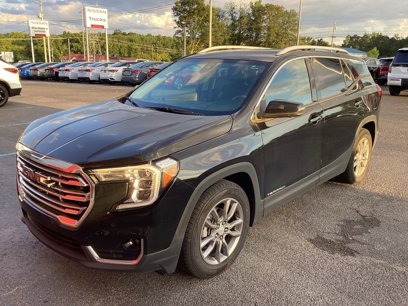Used 2022 GMC Terrain SLT w/ Infotainment Package II