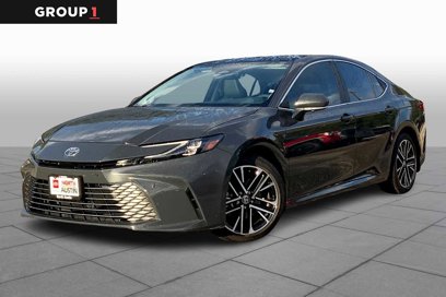 Used 2025 Toyota Camry XLE