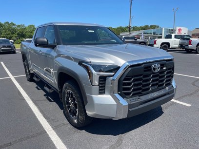 New 2025 Toyota Tundra SR5