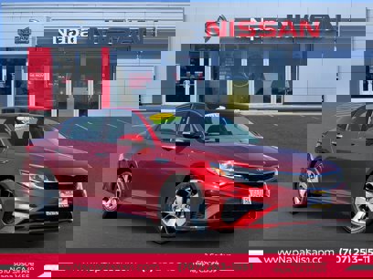 Used 2019 Kia Optima S w/ S Panoramic Sunroof Package
