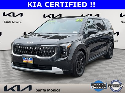 Certified 2025 Kia Carnival