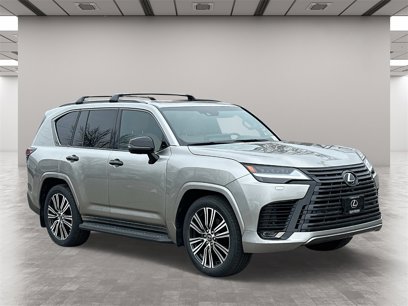 Used 2024 Lexus LX 600 4WD w/ Luxury Package