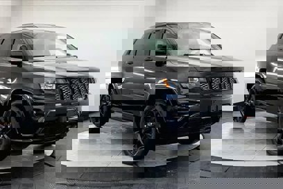 Used 2020 Jeep Grand Cherokee Altitude