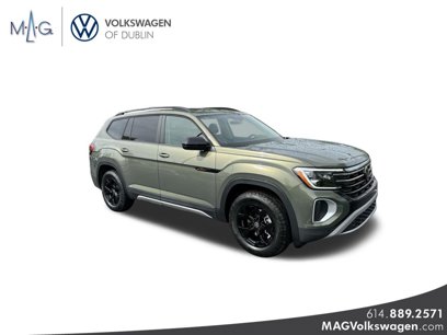 New 2025 Volkswagen Atlas Peak Edition SE