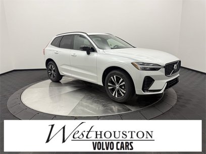 New 2025 Volvo XC60 B5 Core w/ Climate Package