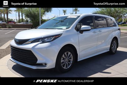 Certified 2022 Toyota Sienna XLE
