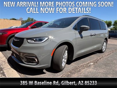 Used 2022 Chrysler Pacifica Touring-L