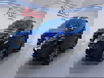 New 2025 Nissan Pathfinder SV w/ SV Premium Package