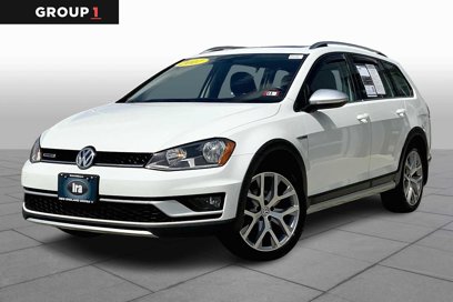 Used 2017 Volkswagen Golf Alltrack SE