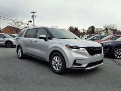 Certified 2023 Kia Carnival LX