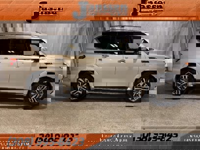 Used 2022 Nissan Armada SL w/ Captain's Chairs Package