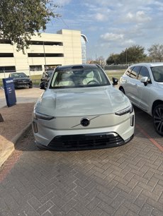 New 2025 Volvo EX90 Ultra