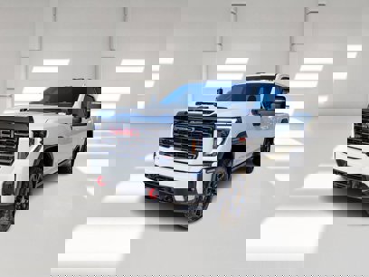 New 2025 GMC Sierra 2500 AT4 w/ AT4 Premium Plus Package