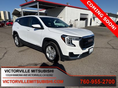 Used 2022 GMC Terrain SLE w/ LPO, Floor Liner Package