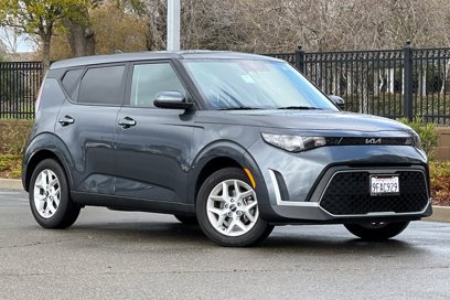 Used 2023 Kia Soul LX w/ Option Group 015