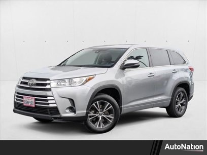 Used 2017 Toyota Highlander LE